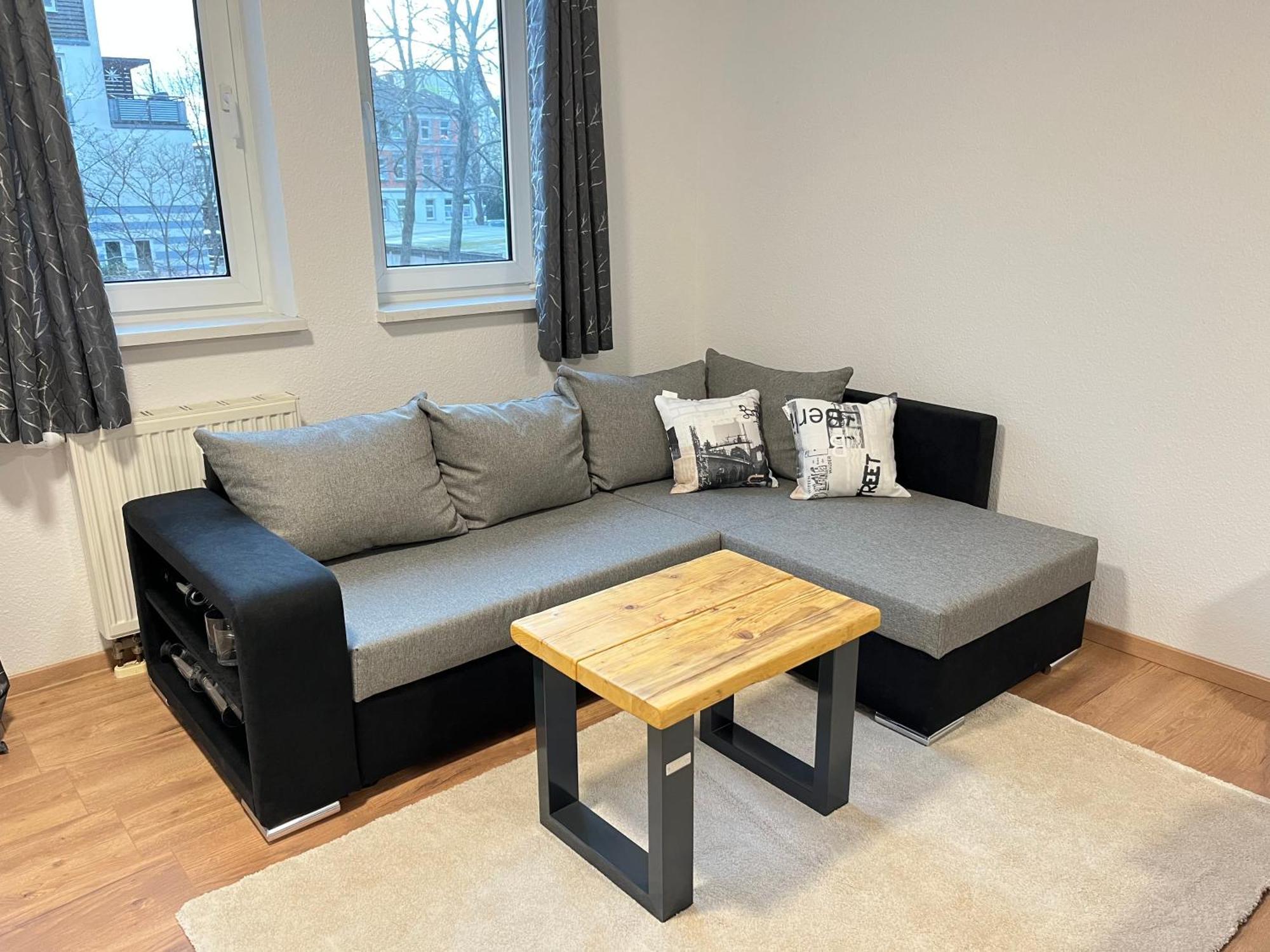 Studio An Der Elbe Mit Balkon, Kueche Und Netflix Drezda Kültér fotó